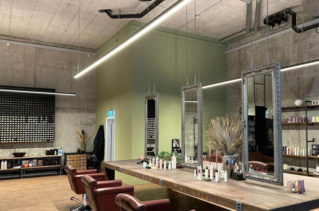 Coiffeur LED-Installation